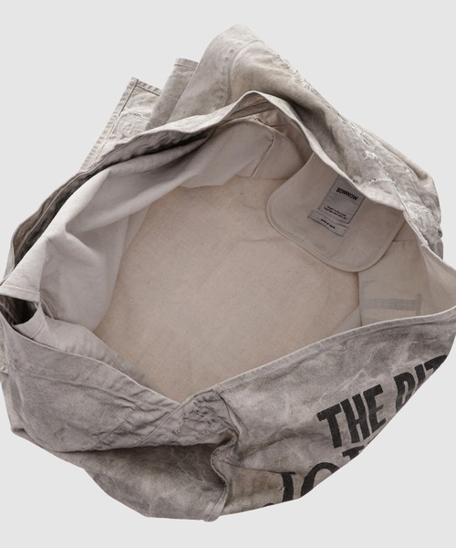 BOW WOW（バウワウ）の「NEWSPAPER BAG（ショルダーバッグ・メンズ・ホワイト・ONE SIZE）」の2枚目の写真