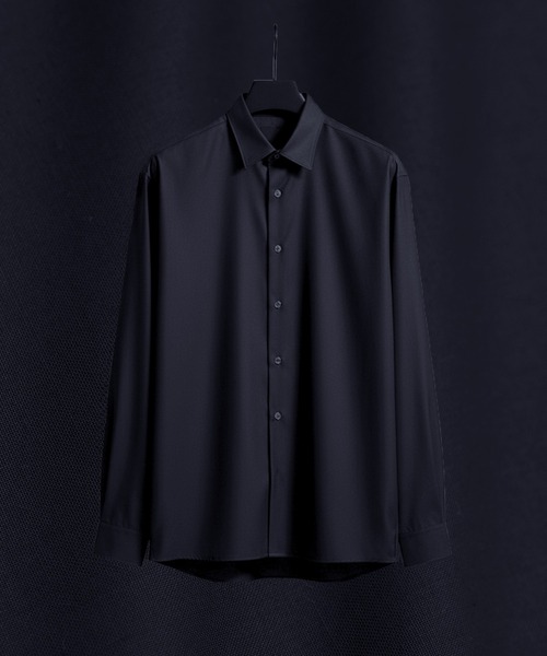UNITED TOKYO（ユナイテッドトウキョウ）の「残りわずか！月間売上NO.1【WEB限定】DRY RAYON  リラックスシャツ　接触冷感｜防シワ｜速乾｜UVカット｜ウォッシャブル（シャツ/ブラウス・メンズ・ライトグレー/ダークグレー/サックスブルー/オリーブ/ブラック/オフホワイト/ベージュ/ダークネイビー・3/2/1）」の8枚目の写真