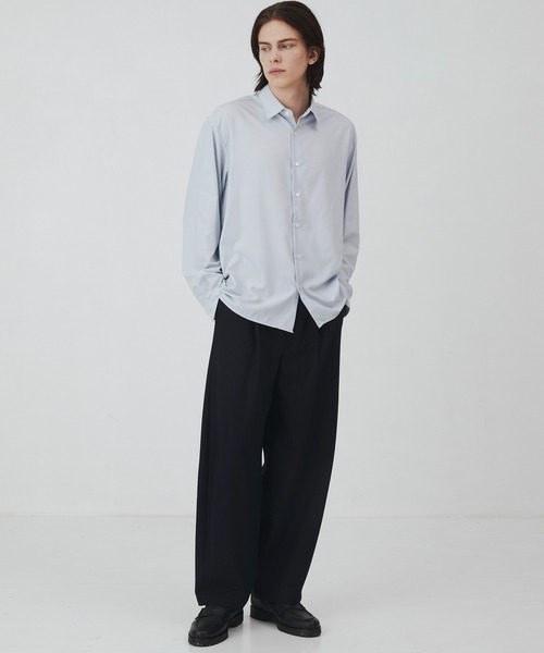 UNITED TOKYO（ユナイテッドトウキョウ）の「月間売上NO.1再入荷決定【WEB限定】DRY RAYON  リラックスシャツ　防シワ｜速乾｜UVカット（シャツ/ブラウス・メンズ・ライトグレー/ダークグレー/サックスブルー/オリーブ/ブラック/オフホワイト/ベージュ・3/2/1）」の14枚目の写真