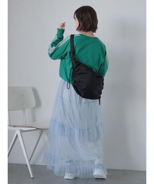 ehka sopo（エヘカソポ）の「シャーリングショルダーバッグ（ハンドバッグ・レディース・ブラック/カーキ/キナリ・F）」の7枚目の写真