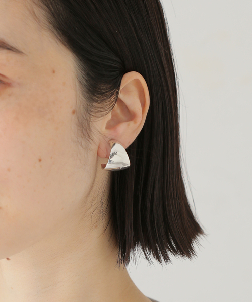 IENA（イエナ）の「PHILIPPE AUDIBERT/フィリップ・オーディベール CLIP イヤリング(両耳) BOC4131（イヤリング・レディース・シルバー・FREE）」の2枚目の写真