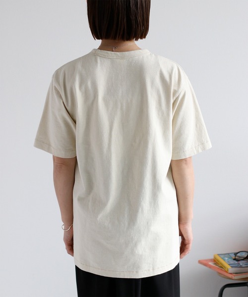 Champion(チャンピオン)の「【champion】SHORT SLEEVE Tee TRACK CLUB(Tシャツ/カットソー・レディース・チャコール/ベージュ・M)」の5枚目の写真