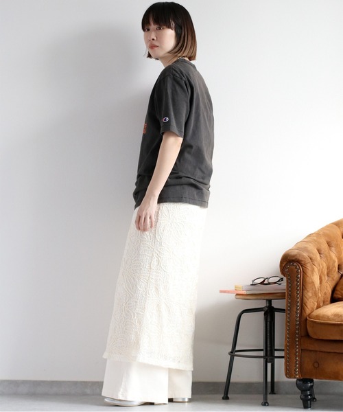 Champion(チャンピオン)の「【champion】SHORT SLEEVE Tee TRACK CLUB(Tシャツ/カットソー・レディース・チャコール/ベージュ・M)」の21枚目の写真