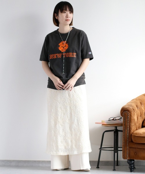 Champion(チャンピオン)の「【champion】SHORT SLEEVE Tee TRACK CLUB(Tシャツ/カットソー・レディース・チャコール/ベージュ・M)」の18枚目の写真