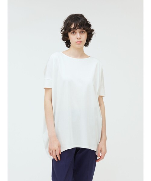 mizuiroind（ミズイロインド）の「mizuiro ind ボートネックコクーンプルオーバー（Tシャツ/カットソー・レディース・オフホワイト/ブラック/ネイビー/ブルー/チャコールグレー・FREE）」の2枚目の写真