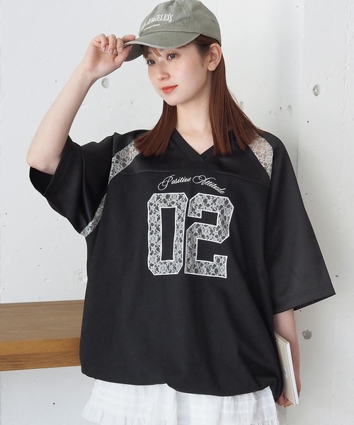 tiptop（ティップトップ）の「サテン×レースナンバリングゲームシャツ（Tシャツ/カットソー・レディース・ネイビー/オフホワイト/ブラック・FREE）」の2枚目の写真