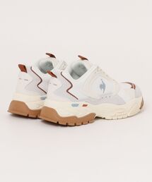 le coq sportif（ルコックスポルティフ）の「【emmi×le coq sportif