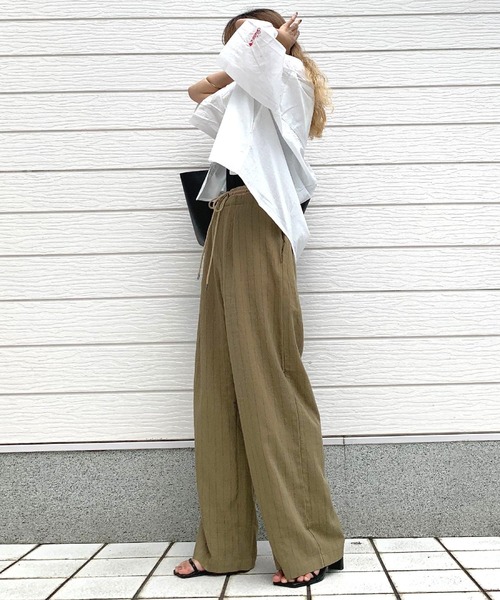 Q（キュー）の「ストライプイージーパンツ（その他パンツ・レディース・ブラウン/アイボリー・MEDIUM）」の7枚目の写真