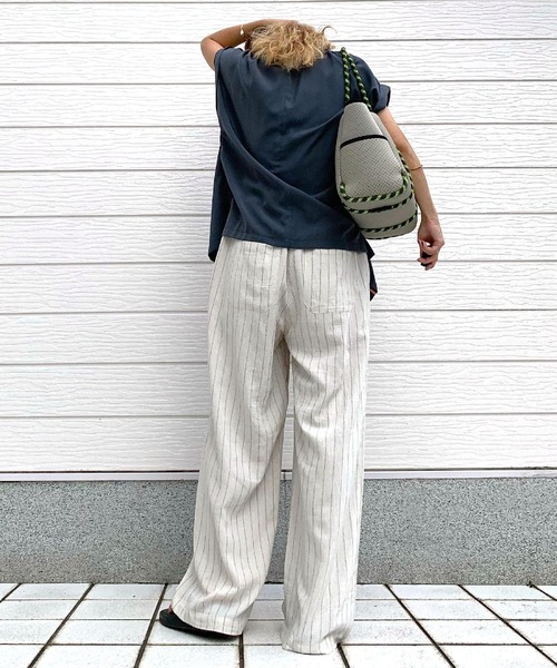 Q（キュー）の「ストライプイージーパンツ（その他パンツ・レディース・ブラウン/アイボリー・MEDIUM）」の10枚目の写真