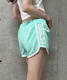 ミニ裏毛サイドロゴ配色パイピングショートパンツ