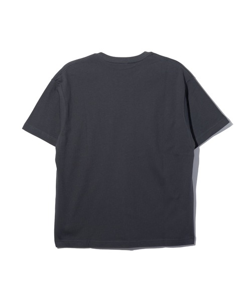 NUMBER (N)INE（ナンバーナイン）の「【NUMBER(N)INE/ナンバーナイン】BASIC HEM PRINTED POCKET T-SHIRT / ベーシック ワンポイント ロゴプリント ポケット Tシャツ（Tシャツ/カットソー・メンズ・ブラック/ホワイト/チャコールグレー・M/L/XL）」の4枚目の写真