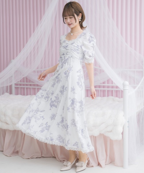 couture BY ROJITA(クチュールバイロジータ)の「ギャザーリボン花柄ワンピース(ワンピース・レディース・ブラック/ホワイト/ピンク・FREE)」の2枚目の写真