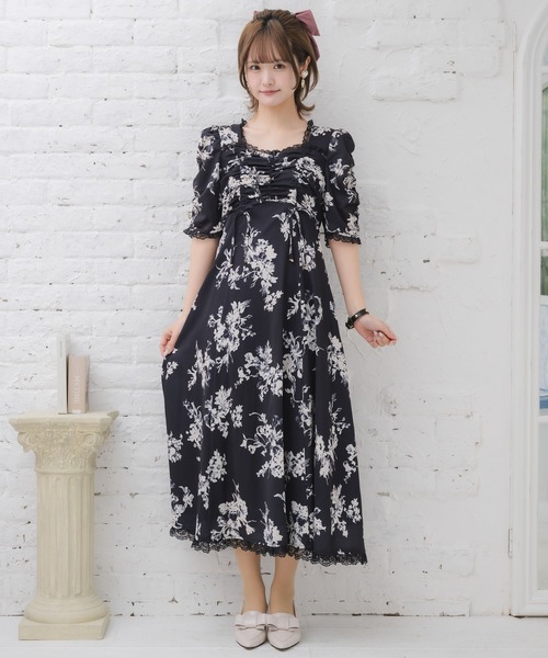 couture BY ROJITA(クチュールバイロジータ)の「ギャザーリボン花柄ワンピース(ワンピース・レディース・ブラック/ホワイト/ピンク・FREE)」の7枚目の写真