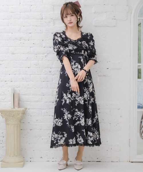 couture BY ROJITA(クチュールバイロジータ)の「ギャザーリボン花柄ワンピース(ワンピース・レディース・ブラック/ホワイト/ピンク・FREE)」の9枚目の写真