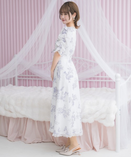 couture BY ROJITA(クチュールバイロジータ)の「ギャザーリボン花柄ワンピース(ワンピース・レディース・ブラック/ホワイト/ピンク・FREE)」の21枚目の写真