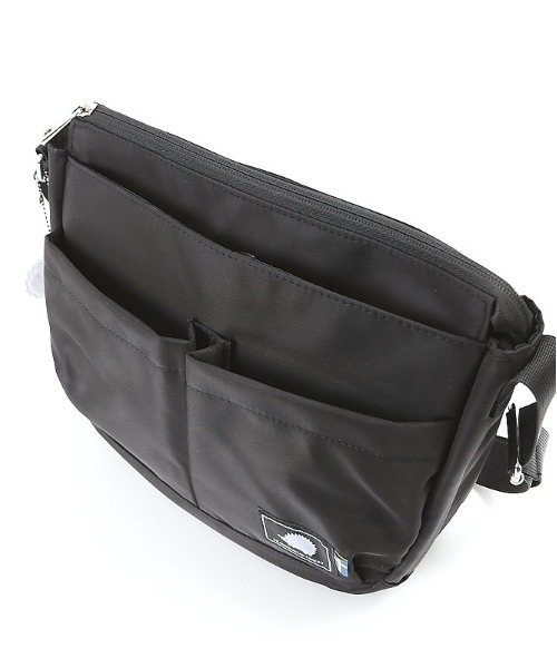 SCANDINAVIAN FOREST(スカンジナビアン・フォレスト)の「SCANDINAVIAN FOREST スカンジナビアンフォレスト ショルダーバッグ(ショルダーバッグ・レディース・ダークブルー/チャコール/ベージュ/ブラック・FREE)」の6枚目の写真