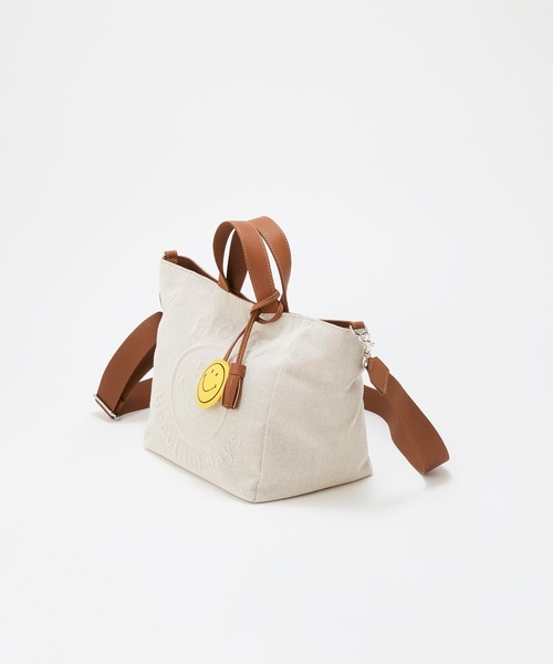 Breath TOPKAPI(ブレストプカピ)の「【Breath TOPKAPI】SMILE COLLETION エンボス スマイル 2way トートバッグ /スマイルチャーム付き(トートバッグ・レディース・ブラック/ベージュ・FREE)」の5枚目の写真