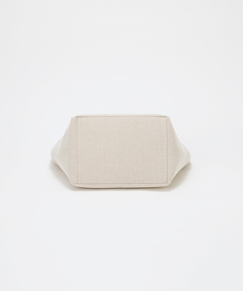Breath TOPKAPI(ブレストプカピ)の「【Breath TOPKAPI】SMILE COLLETION エンボス スマイル 2way トートバッグ /スマイルチャーム付き(トートバッグ・レディース・ブラック/ベージュ・FREE)」の3枚目の写真