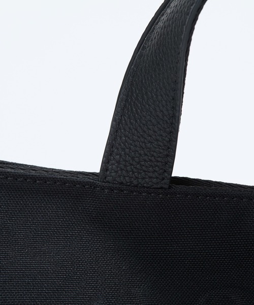 Breath TOPKAPI(ブレストプカピ)の「【Breath TOPKAPI】SMILE COLLETION エンボス スマイル 2way トートバッグ /スマイルチャーム付き(トートバッグ・レディース・ブラック/ベージュ・FREE)」の8枚目の写真