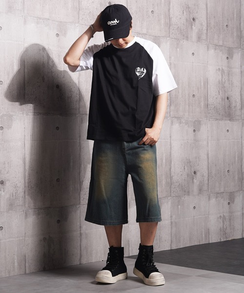 1111clothing(ワンフォークロージング)の「オーバーダイ デニムジョーツ / Overdyed Denim Jorts / ワイド デニム ショートパンツ(デニムパンツ・メンズ・ブラック/ブルー/ネイビー・L/M)」の5枚目の写真