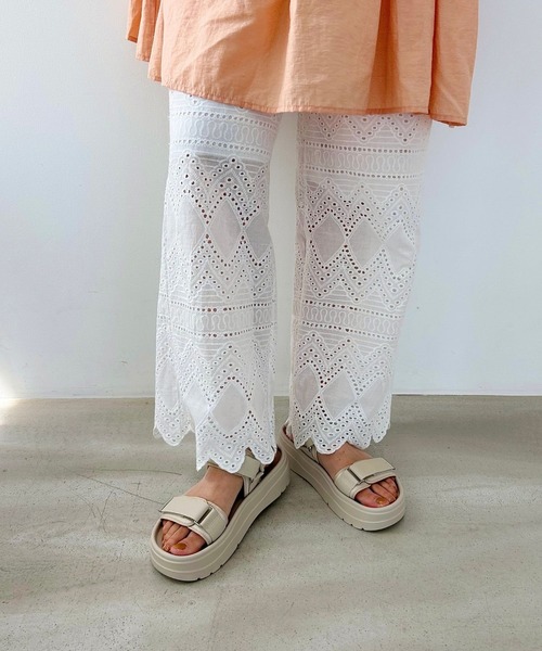 ORiental TRaffic（オリエンタルトラフィック）の「【Fit meサンダル】メタルパーツ厚底サンダル/51226（サンダル・レディース・ベージュ/ブラック・S/M/L/LL）」の18枚目の写真