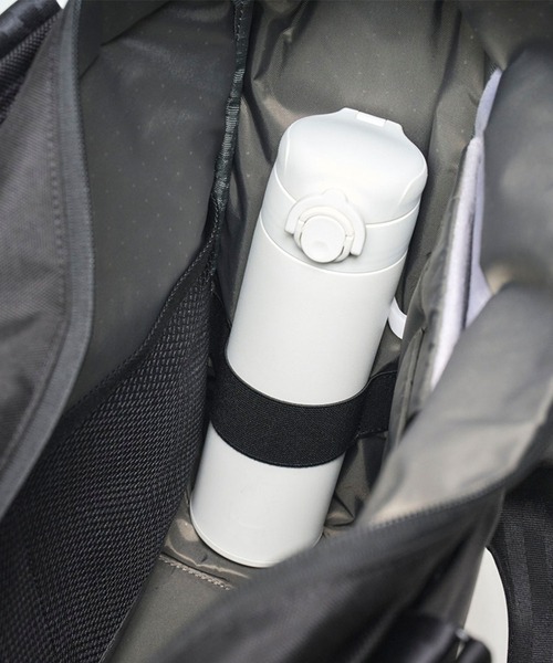 incase(インケース)の「Tracks Tote(トートバッグ・メンズ・ブラック・ONE SIZE)」の18枚目の写真