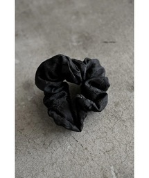 funda mine（ファンダマイン）の「エンボスシュシュ（シュシュ）」