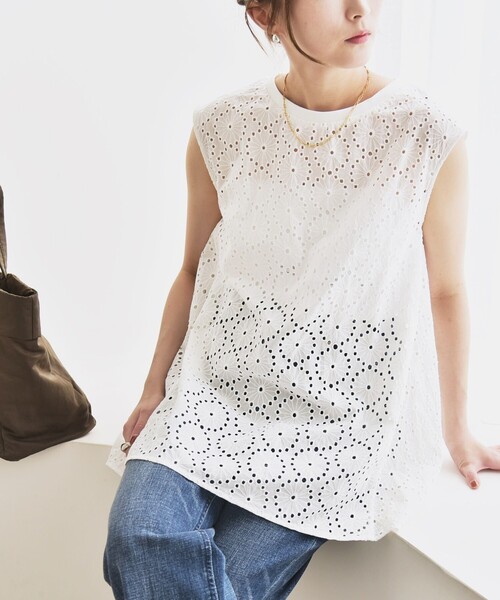 quaranciel(カランシエル)の「quaranciel:〈手洗い可能〉フラワー 刺繍 アイレット ノースリーブ フレア プルオーバー(シャツ/ブラウス・レディース・ブラック/ホワイト/ブラウン・ONE SIZE)」の14枚目の写真