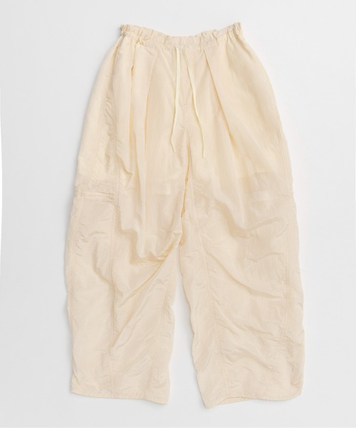 MAISON SPECIAL（メゾンスペシャル）の「Side Zipper Parachute Pants/サイドファスナーパラシュートパンツ（その他パンツ・レディース・ブラック/グリーン/アイボリー/ピンク・36/38）」の17枚目の写真