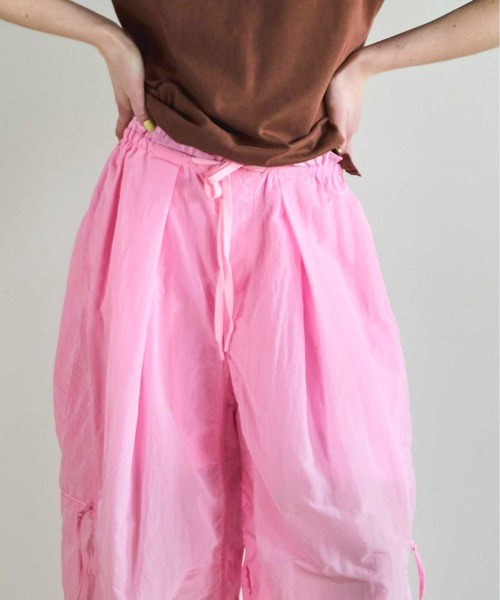 パンツ Side Zipper Parachute PantsMAISONSPECIAL MAISON SPECIAL パンツ Side Zipper Parachute Pants/サイド