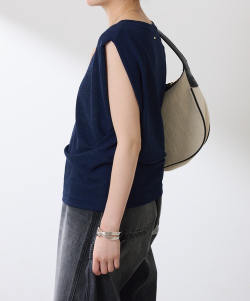 COLLAGE GALLARDAGALANTE（コラージュガリャルダガランテ）の「麻タッチミラノリブ（ニット/セーター・レディース・ベージュ/ネイビー・FREE）」の15枚目の写真