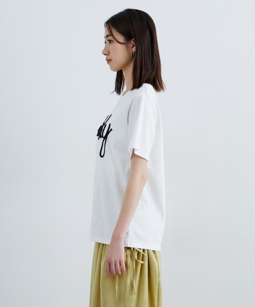 ✨美品✨N°21 YEAH スタッズ ロゴTシャツ 白 イタリア製 綿100% AMBIDEX Store ○GV天竺LOGO ATHLETIC T-シャツ(F OFF WHITE