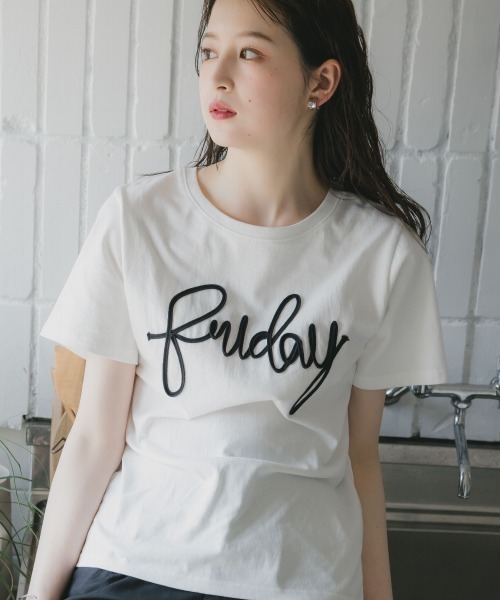 slattgir（スラットジール）の「高身長　綿１００％コード刺しゅうロゴTシャツ（トールサイズ）Essenave（Tシャツ/カットソー・レディース・オフホワイト/ブラック・T3L/TLL/TM/TL）」の3枚目の写真