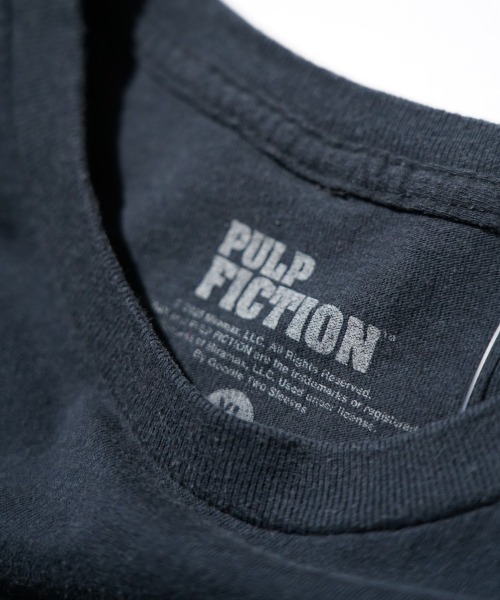 THRIFTY LOOK(スリフティールック)の「THRIFTY LOOK / スリフティールック THRIFTY 'QUENTIN TARANTINO" TEE PULP FICTION RESERVOIR DOGS(Tシャツ/カットソー・メンズ・ブラック/ブラック系3/ブラック系1/ブラック系2/ホワイト/その他1・MEDIUM/LARGE/X-LARGE)」の15枚目の写真
