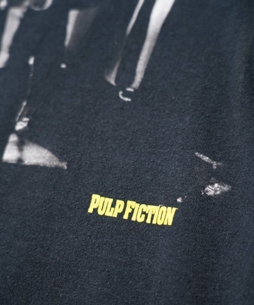 THRIFTY LOOK(スリフティールック)の「THRIFTY LOOK / スリフティールック THRIFTY 'QUENTIN TARANTINO" TEE PULP FICTION RESERVOIR DOGS(Tシャツ/カットソー・メンズ・ブラック/ブラック系3/ブラック系1/ブラック系2/ホワイト/その他1・MEDIUM/LARGE/X-LARGE)」の18枚目の写真