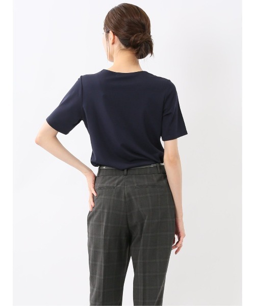 m.f.editorial（エムエフエディトリアル）の「【マシンウォッシャブル】m.f.エディトリアル レディース シルケットポンチ クルーネック ストレッチ半袖Tシャツ（Tシャツ/カットソー・レディース・グレー系その他2/ネイビー/ホワイト/ダークウッド・LARGE/MEDIUM）」の6枚目の写真