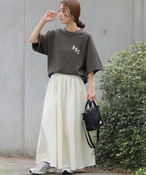 JOURNAL STANDARD relume（ジャーナルスタンダード　レリューム）の「度甘ハーフスリーブスウェット（スウェット・レディース・ボルドー/ブラック系その他/チャコールグレー・FREE）」の5枚目の写真