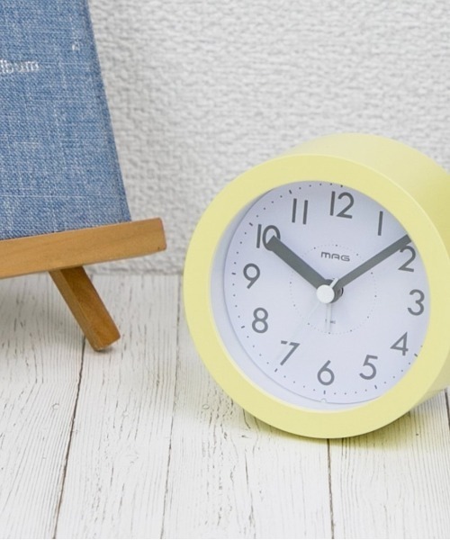 その他セレクト（ソノタセレクト）の「手のひらサイズの目覚まし時計 ルント（置時計・レディース・グレー/ホワイト/ライトイエロー・FREE）」の12枚目の写真