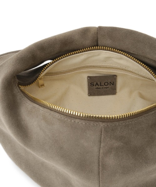 SALON adam et rope'（サロン アダム エ ロペ）の「リアルスウェードクリテミニバッグ（ハンドバッグ・レディース・ライトグレー/ブラウン・FREE）」の15枚目の写真