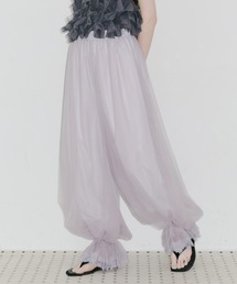 J1U by LA BELLE ETUDE（ジユウバイラベルエチュード）の「裾レースチュールバルーンパンツ（その他パンツ）」