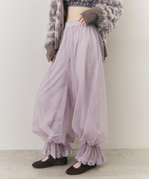 新品タグ付☆裾レースチュールバルーンパンツ☆ラベルエチュード J1U 裾レースチュールバルーンパンツ（その他パンツ）｜J1U by LA