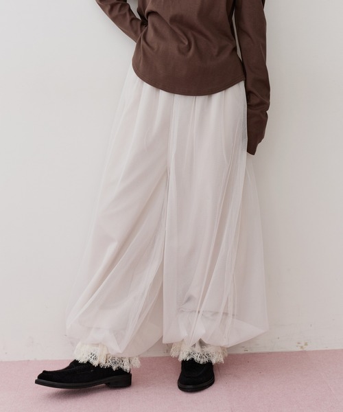 新品タグ付☆裾レースチュールバルーンパンツ☆ラベルエチュード J1U 裾レースチュールバルーンパンツ（その他パンツ）｜J1U by LA