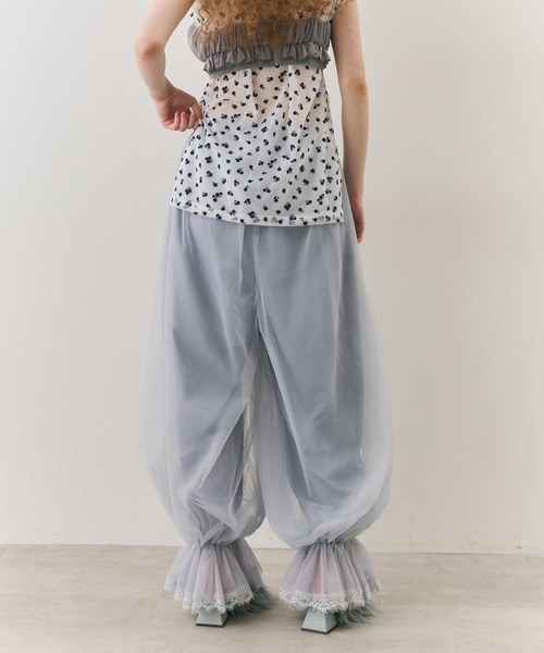 裾レースチュールバルーンパンツ（その他パンツ）｜J1U by LA BELLE