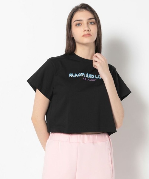 MARK & LONA(マークアンドロナ)の「Vice Short Boxy Tee | WOMEN(Tシャツ/カットソー・レディース・ブラック/ホワイト/ピンク・38)」の2枚目の写真