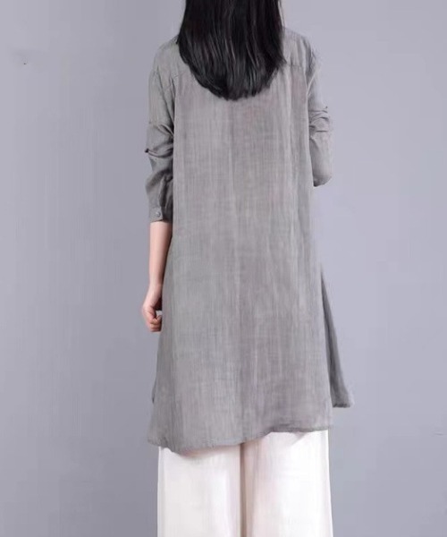 cammie(キャミー)の「イレギュラーヘムフレアシャツ(シャツ/ブラウス・レディース・グレー/レッド/ベージュ・MEDIUM/LARGE)」の5枚目の写真