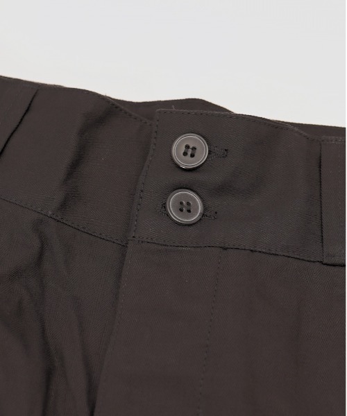 BACKYARD FAMILY(バックヤードファミリー)の「HOUSTON 1985 FRENCH MILITARY M-47 PANTS(カーゴパンツ・メンズ・オリーブドラブ・L)」の2枚目の写真