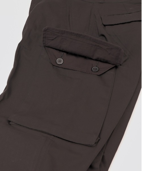 BACKYARD FAMILY(バックヤードファミリー)の「HOUSTON 1985 FRENCH MILITARY M-47 PANTS(カーゴパンツ・メンズ・オリーブドラブ・L)」の5枚目の写真