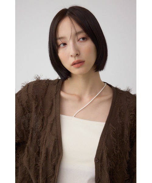 AZUL by moussy(アズールバイマウジー)の「ランダムフリンジニットカーディガン(カーディガン/ボレロ・レディース・ブラック/ブラウン/グレイッシュベージュ・FREE)」の16枚目の写真