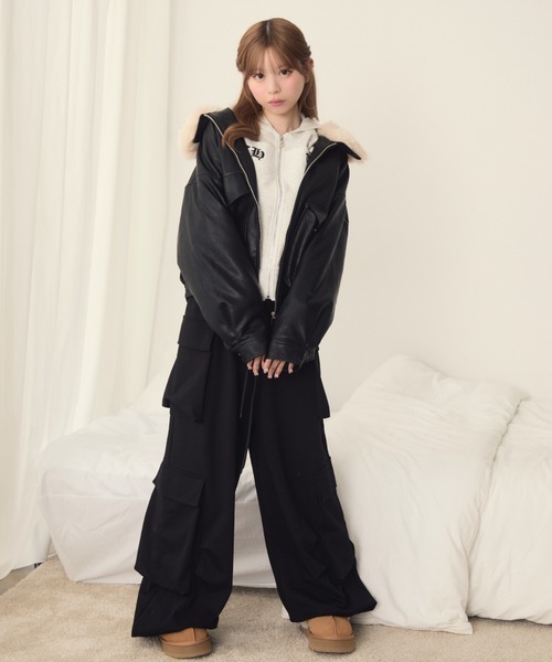 TITTY&CO.（ティティーアンドコー）の「襟元ファーレザーブルゾン（ブルゾン・レディース・ブラウン/アイボリー/ブラック・FREE）」の9枚目の写真