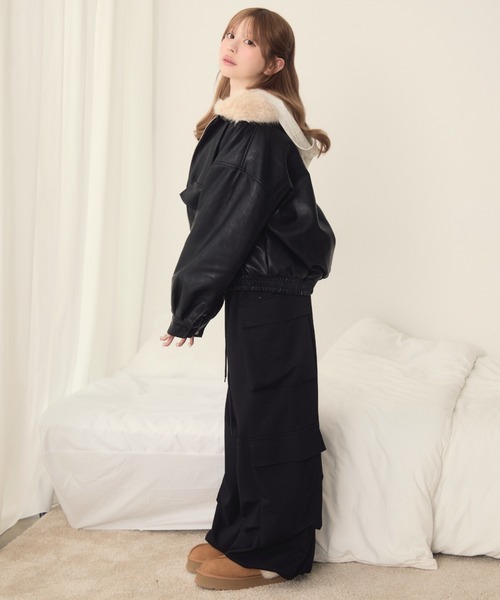 TITTY&CO.（ティティーアンドコー）の「襟元ファーレザーブルゾン（ブルゾン・レディース・ブラウン/アイボリー/ブラック・FREE）」の10枚目の写真